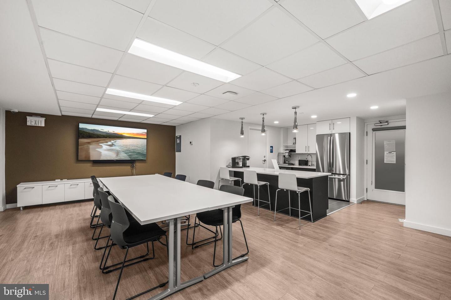 2500 N VAN DORN ST N #1409, ALEXANDRIA, Virginia 22302, 1 Bedroom Bedrooms, ,1 BathroomBathrooms,Residential,For sale,2500 N VAN DORN ST N #1409,VAAX2053404 MLS # VAAX2053404