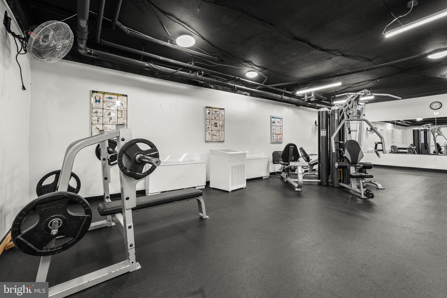 2500 N VAN DORN ST N #1409, ALEXANDRIA, Virginia 22302, 1 Bedroom Bedrooms, ,1 BathroomBathrooms,Residential,For sale,2500 N VAN DORN ST N #1409,VAAX2053404 MLS # VAAX2053404