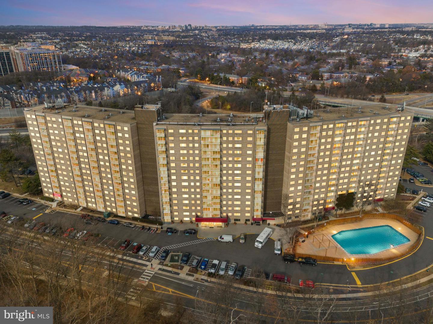 2500 N VAN DORN ST N #1409, ALEXANDRIA, Virginia 22302, 1 Bedroom Bedrooms, ,1 BathroomBathrooms,Residential,For sale,2500 N VAN DORN ST N #1409,VAAX2053404 MLS # VAAX2053404