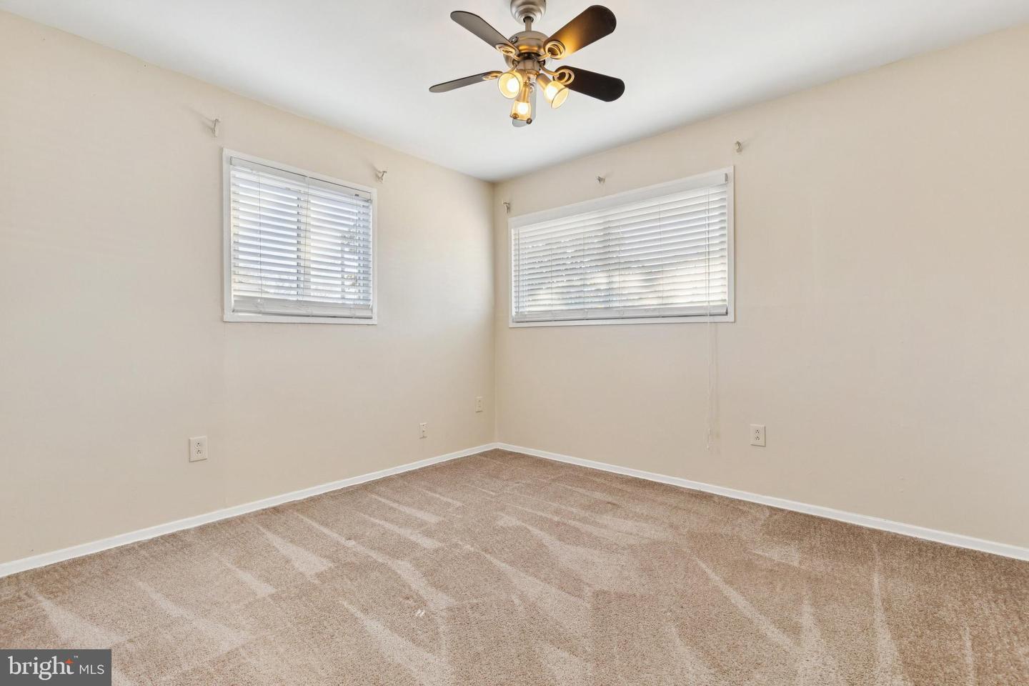 13513 FITZHUGH LN, WOODBRIDGE, Virginia 22191, 3 Bedrooms Bedrooms, ,2 BathroomsBathrooms,Residential,For sale,13513 FITZHUGH LN,VAPW2111014 MLS # VAPW2111014