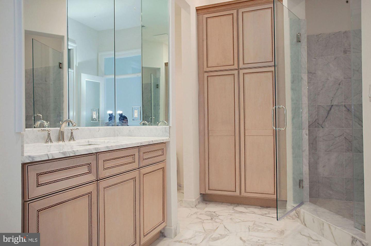 1347 KIRBY RD, MCLEAN, Virginia 22101, 7 Bedrooms Bedrooms, ,7 BathroomsBathrooms,Residential,For sale,1347 KIRBY RD,VAFX2287106 MLS # VAFX2287106