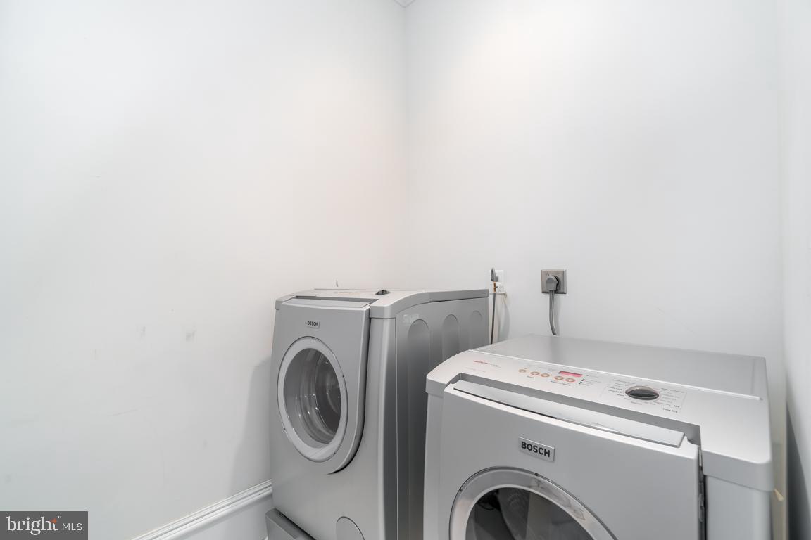 1347 KIRBY RD, MCLEAN, Virginia 22101, 7 Bedrooms Bedrooms, ,7 BathroomsBathrooms,Residential,For sale,1347 KIRBY RD,VAFX2287106 MLS # VAFX2287106