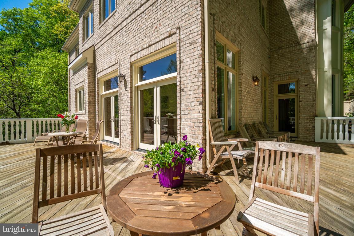 1347 KIRBY RD, MCLEAN, Virginia 22101, 7 Bedrooms Bedrooms, ,7 BathroomsBathrooms,Residential,For sale,1347 KIRBY RD,VAFX2287106 MLS # VAFX2287106