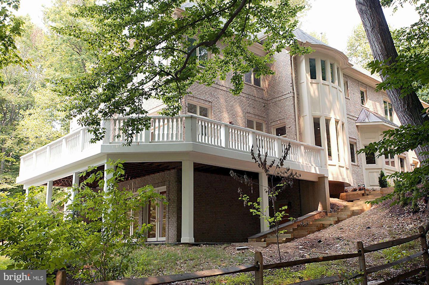 1347 KIRBY RD, MCLEAN, Virginia 22101, 7 Bedrooms Bedrooms, ,7 BathroomsBathrooms,Residential,For sale,1347 KIRBY RD,VAFX2287106 MLS # VAFX2287106