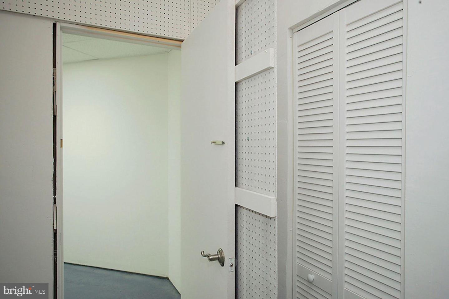 1347 KIRBY RD, MCLEAN, Virginia 22101, 7 Bedrooms Bedrooms, ,7 BathroomsBathrooms,Residential,For sale,1347 KIRBY RD,VAFX2287106 MLS # VAFX2287106