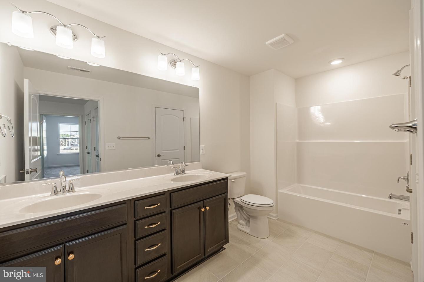 505 BAYBERRY LN, ZION CROSSROADS, Virginia 22942, 3 Bedrooms Bedrooms, 10 Rooms Rooms,2 BathroomsBathrooms,Residential,For sale,505 BAYBERRY LN,VALA2009206 MLS # VALA2009206