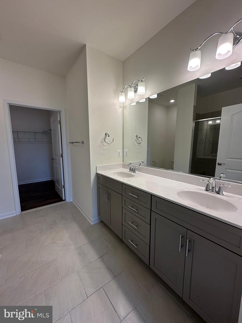 505 BAYBERRY LN, ZION CROSSROADS, Virginia 22942, 3 Bedrooms Bedrooms, 10 Rooms Rooms,2 BathroomsBathrooms,Residential,For sale,505 BAYBERRY LN,VALA2009206 MLS # VALA2009206