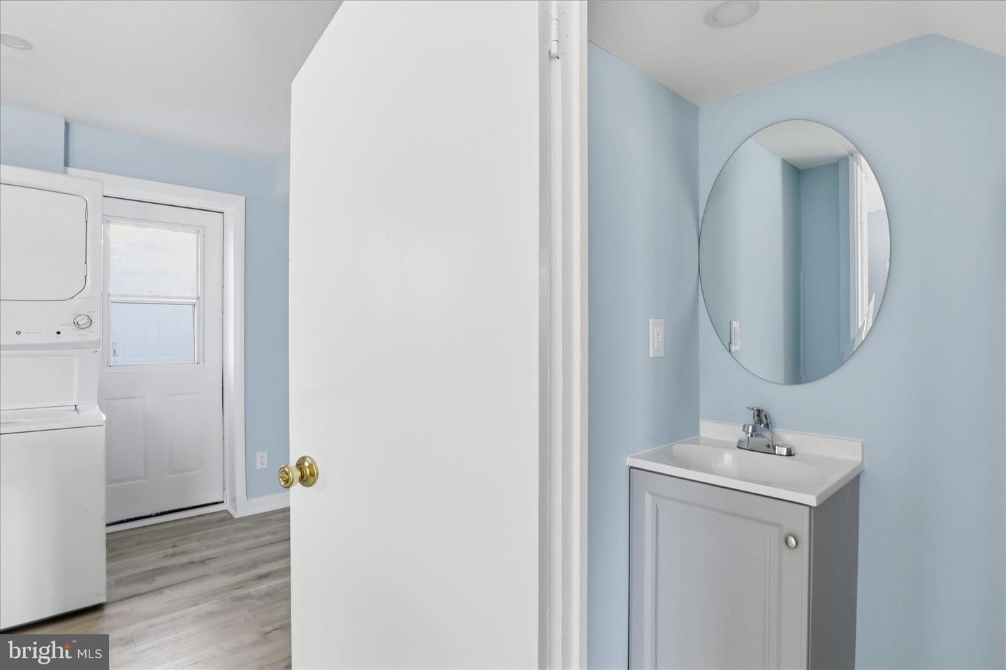 5415 8TH ST S, ARLINGTON, Virginia 22204, 2 Bedrooms Bedrooms, ,1 BathroomBathrooms,Residential,For sale,5415 8TH ST S,VAAR2068024 MLS # VAAR2068024