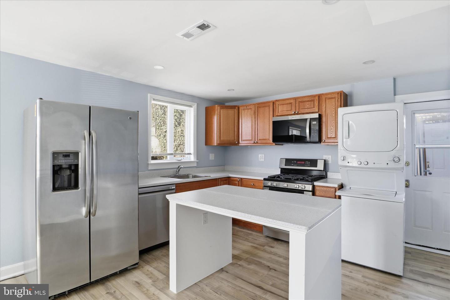 5415 8TH ST S, ARLINGTON, Virginia 22204, 2 Bedrooms Bedrooms, ,1 BathroomBathrooms,Residential,For sale,5415 8TH ST S,VAAR2068024 MLS # VAAR2068024