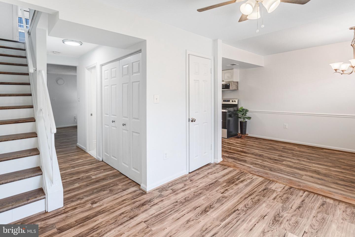 1856 FORT PULASKI CT, DUMFRIES, Virginia 22026, 3 Bedrooms Bedrooms, ,2 BathroomsBathrooms,Residential,For sale,1856 FORT PULASKI CT,VAPW2111066 MLS # VAPW2111066