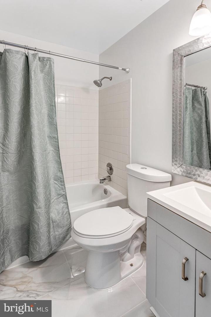 1856 FORT PULASKI CT, DUMFRIES, Virginia 22026, 3 Bedrooms Bedrooms, ,2 BathroomsBathrooms,Residential,For sale,1856 FORT PULASKI CT,VAPW2111066 MLS # VAPW2111066