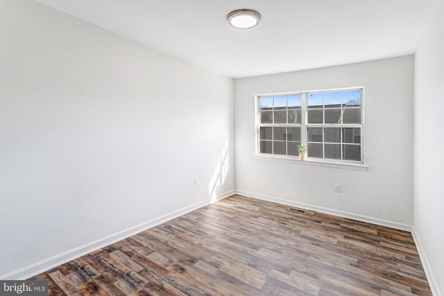 1856 FORT PULASKI CT, DUMFRIES, Virginia 22026, 3 Bedrooms Bedrooms, ,2 BathroomsBathrooms,Residential,For sale,1856 FORT PULASKI CT,VAPW2111066 MLS # VAPW2111066