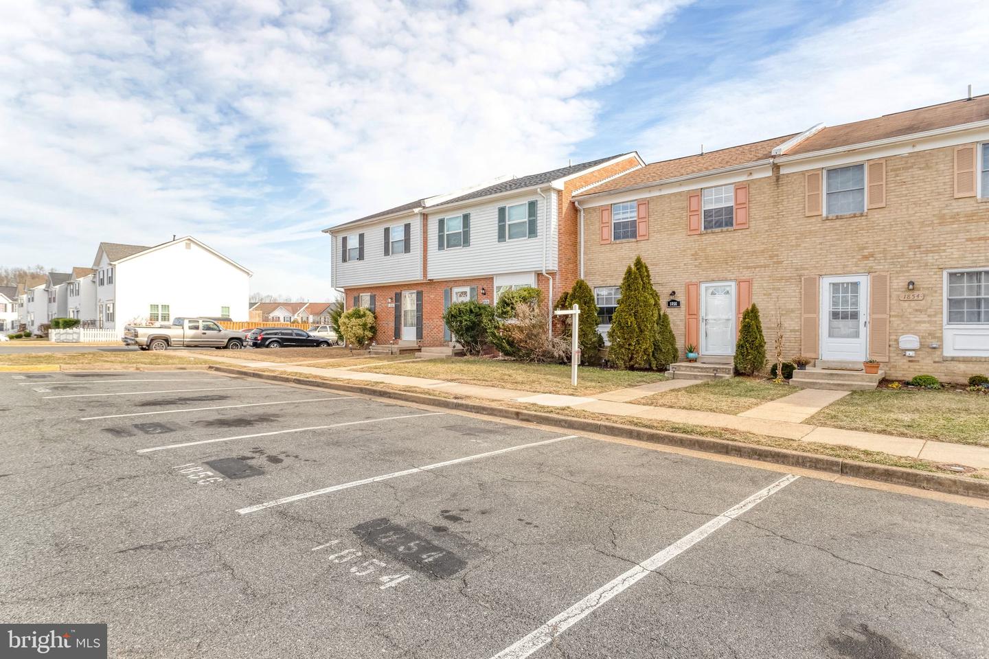 1856 FORT PULASKI CT, DUMFRIES, Virginia 22026, 3 Bedrooms Bedrooms, ,2 BathroomsBathrooms,Residential,For sale,1856 FORT PULASKI CT,VAPW2111066 MLS # VAPW2111066