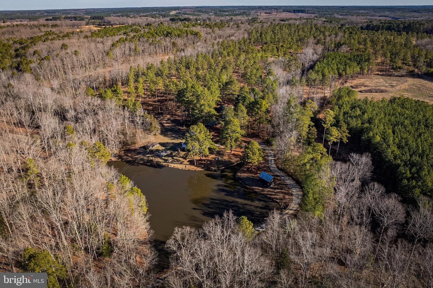 1052 S HILL RD, BRODNAX, Virginia 23920, 3 Bedrooms Bedrooms, 5 Rooms Rooms,2 BathroomsBathrooms,Residential,For sale,1052 S HILL RD,VALB2000070 MLS # VALB2000070