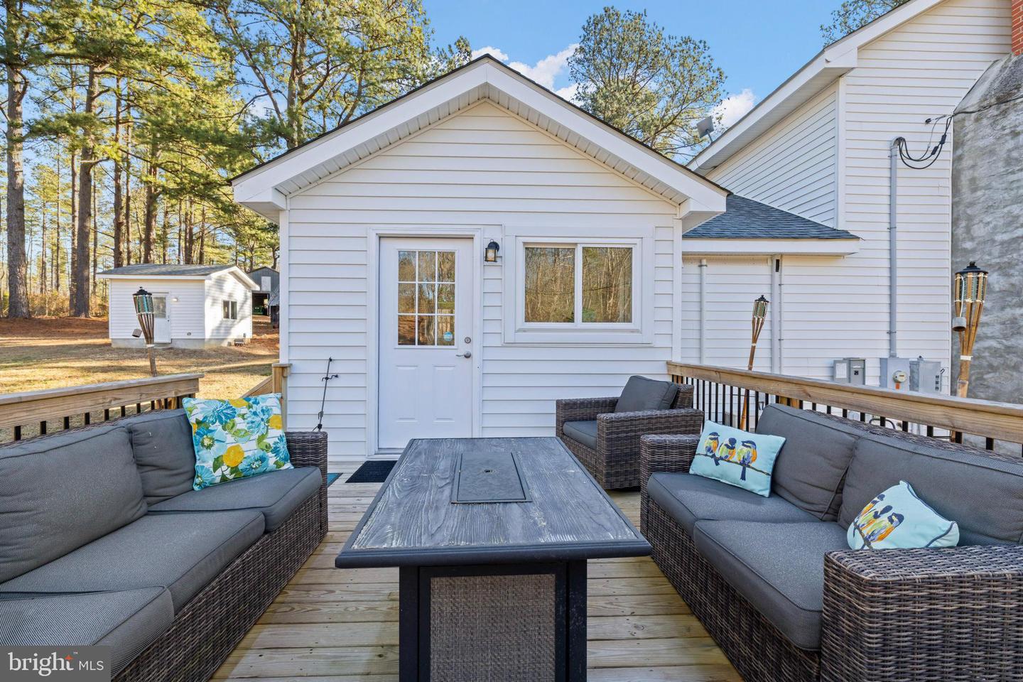 1052 S HILL RD, BRODNAX, Virginia 23920, 3 Bedrooms Bedrooms, 5 Rooms Rooms,2 BathroomsBathrooms,Residential,For sale,1052 S HILL RD,VALB2000070 MLS # VALB2000070