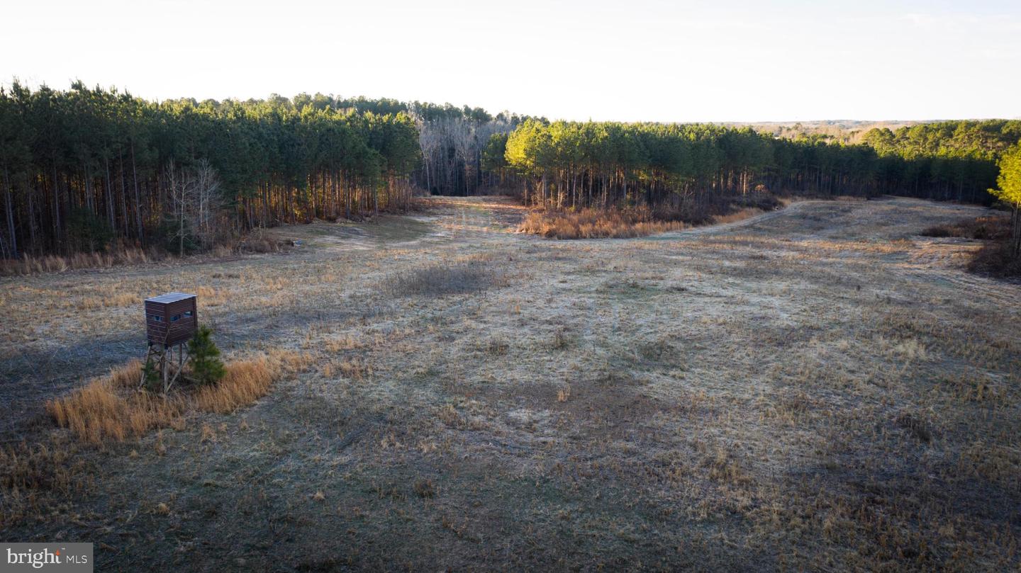 1052 S HILL RD, BRODNAX, Virginia 23920, 3 Bedrooms Bedrooms, 5 Rooms Rooms,2 BathroomsBathrooms,Residential,For sale,1052 S HILL RD,VALB2000070 MLS # VALB2000070