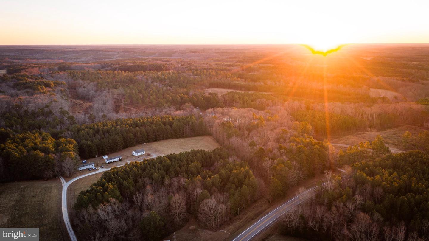 1052 S HILL RD, BRODNAX, Virginia 23920, 3 Bedrooms Bedrooms, 5 Rooms Rooms,2 BathroomsBathrooms,Residential,For sale,1052 S HILL RD,VALB2000070 MLS # VALB2000070