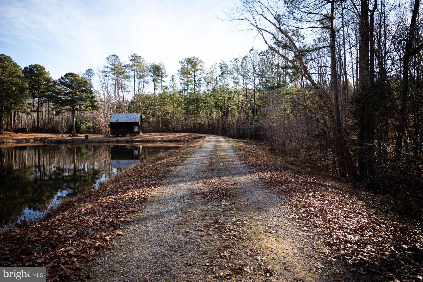 1052 S HILL RD, BRODNAX, Virginia 23920, 3 Bedrooms Bedrooms, 5 Rooms Rooms,2 BathroomsBathrooms,Residential,For sale,1052 S HILL RD,VALB2000070 MLS # VALB2000070