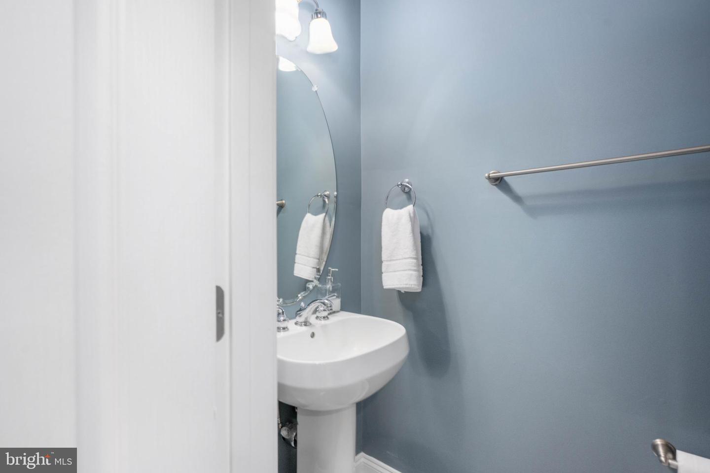 9020 ELLIS LN, SPOTSYLVANIA, Virginia 22553, 5 Bedrooms Bedrooms, 18 Rooms Rooms,3 BathroomsBathrooms,Residential,For sale,9020 ELLIS LN,VASP2038814 MLS # VASP2038814