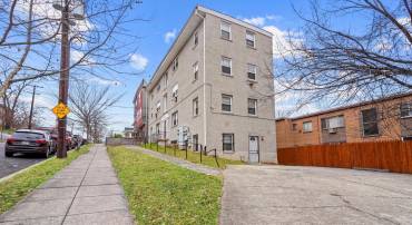 4274 FOOTE ST NE #1, WASHINGTON, District Of Columbia 20019, 3 Bedrooms Bedrooms, 5 Rooms Rooms,2 BathroomsBathrooms,Residential,For sale,4274 FOOTE ST NE #1,DCDC2242910 MLS # DCDC2242910