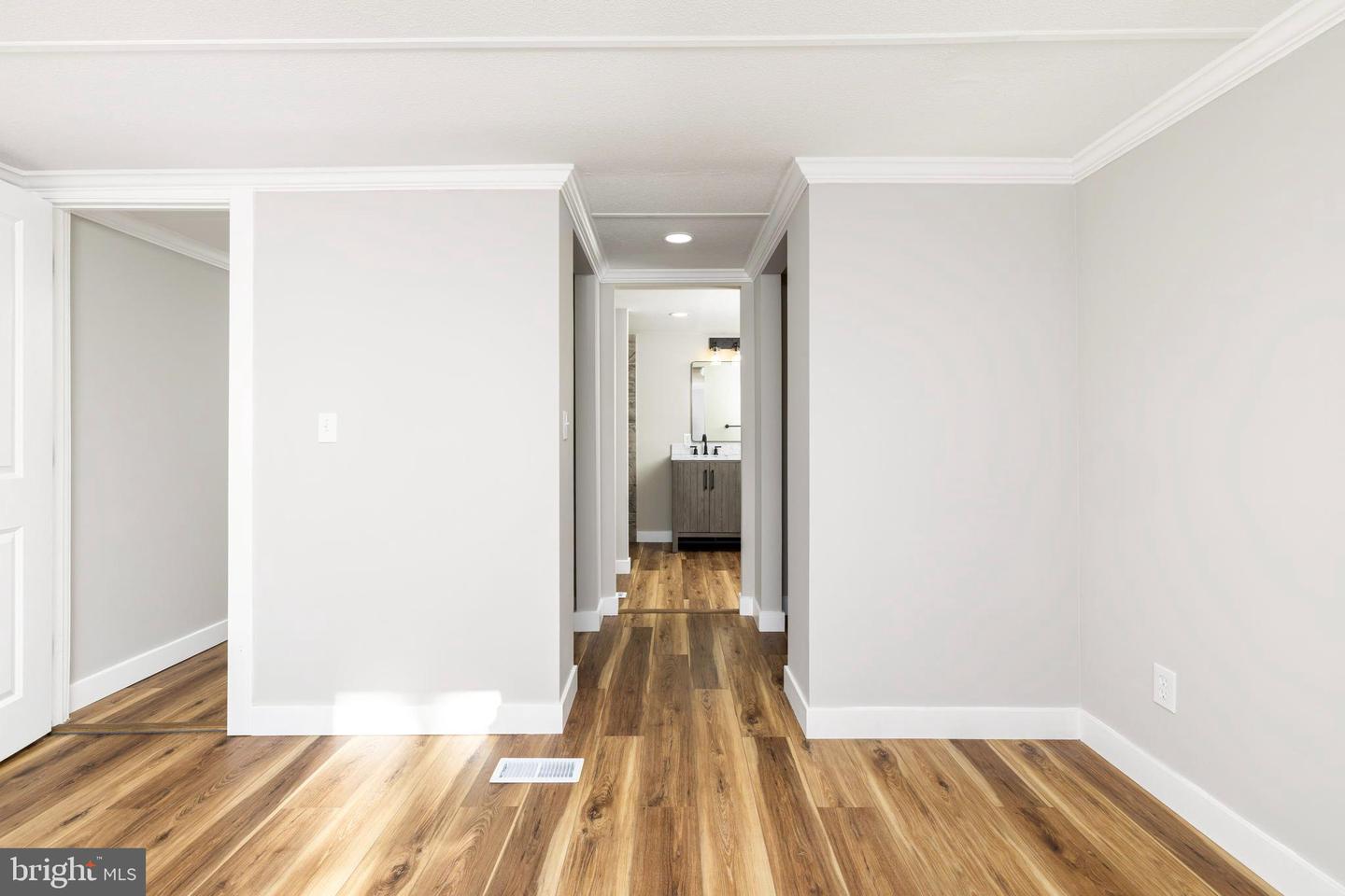 870 SOUTH HILL ROAD, BRODNAX, Virginia 23920, 2 Bedrooms Bedrooms, ,2 BathroomsBathrooms,Residential,For sale,870 SOUTH HILL ROAD,VALB2000072 MLS # VALB2000072