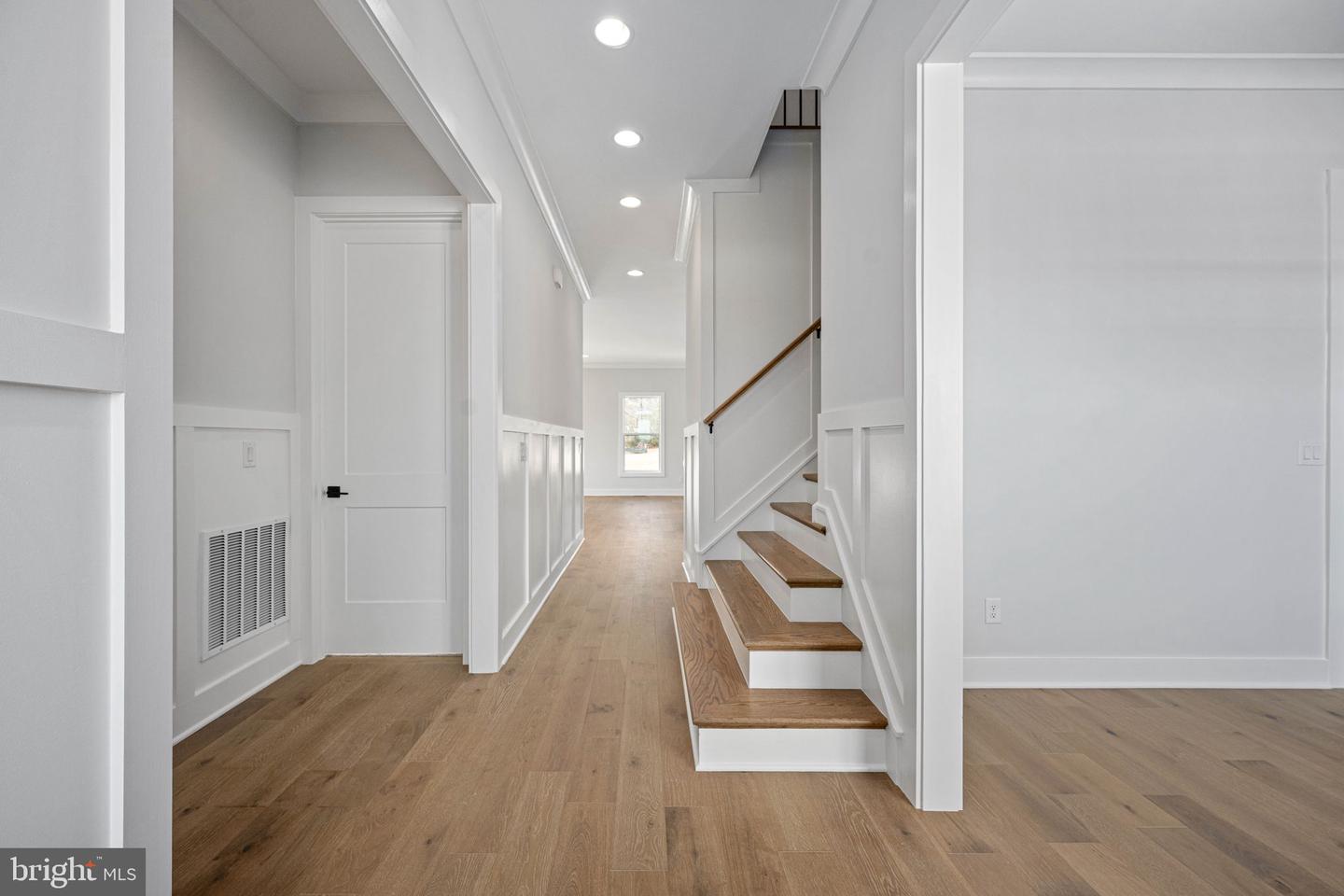 9435 SIGNATURE WAY, FREDERICKSBURG, Virginia 22407, 5 Bedrooms Bedrooms, ,4 BathroomsBathrooms,Residential,For sale,9435 SIGNATURE WAY,VASP2038816 MLS # VASP2038816