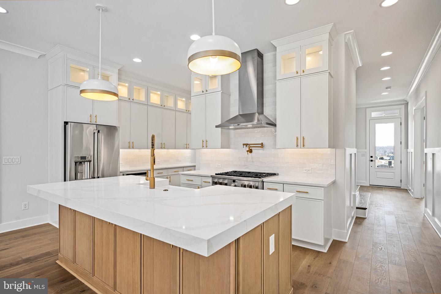 9435 SIGNATURE WAY, FREDERICKSBURG, Virginia 22407, 5 Bedrooms Bedrooms, ,4 BathroomsBathrooms,Residential,For sale,9435 SIGNATURE WAY,VASP2038816 MLS # VASP2038816