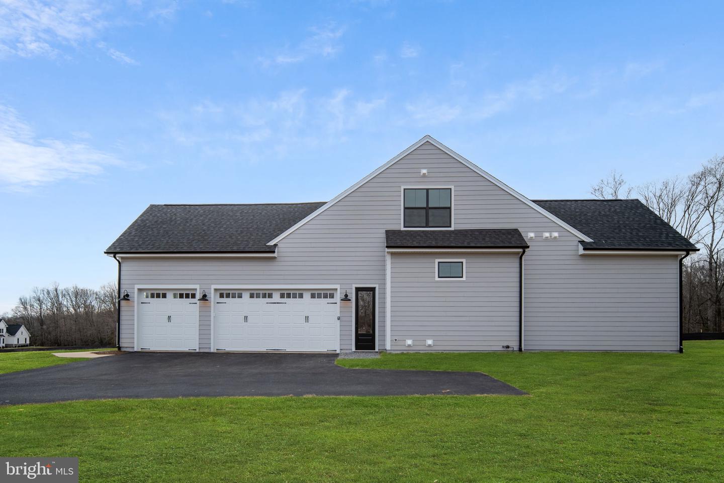 9435 SIGNATURE WAY, FREDERICKSBURG, Virginia 22407, 5 Bedrooms Bedrooms, ,4 BathroomsBathrooms,Residential,For sale,9435 SIGNATURE WAY,VASP2038816 MLS # VASP2038816