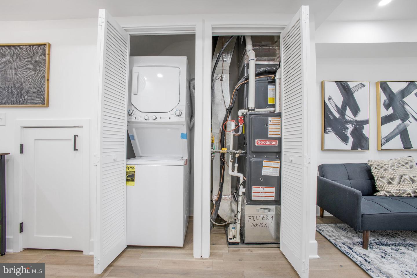 702 19TH ST NE, WASHINGTON, District Of Columbia 20002, 2 Bedrooms Bedrooms, ,1 BathroomBathrooms,Residential,For sale,702 19TH ST NE,DCDC2242916 MLS # DCDC2242916