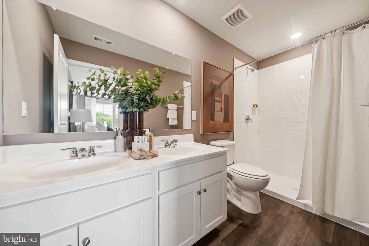 249 CAMDEN DR, WAYNESBORO, Virginia 22980, 3 Bedrooms Bedrooms, ,2 BathroomsBathrooms,Residential,For sale,249 CAMDEN DR,VAWB2000206 MLS # VAWB2000206