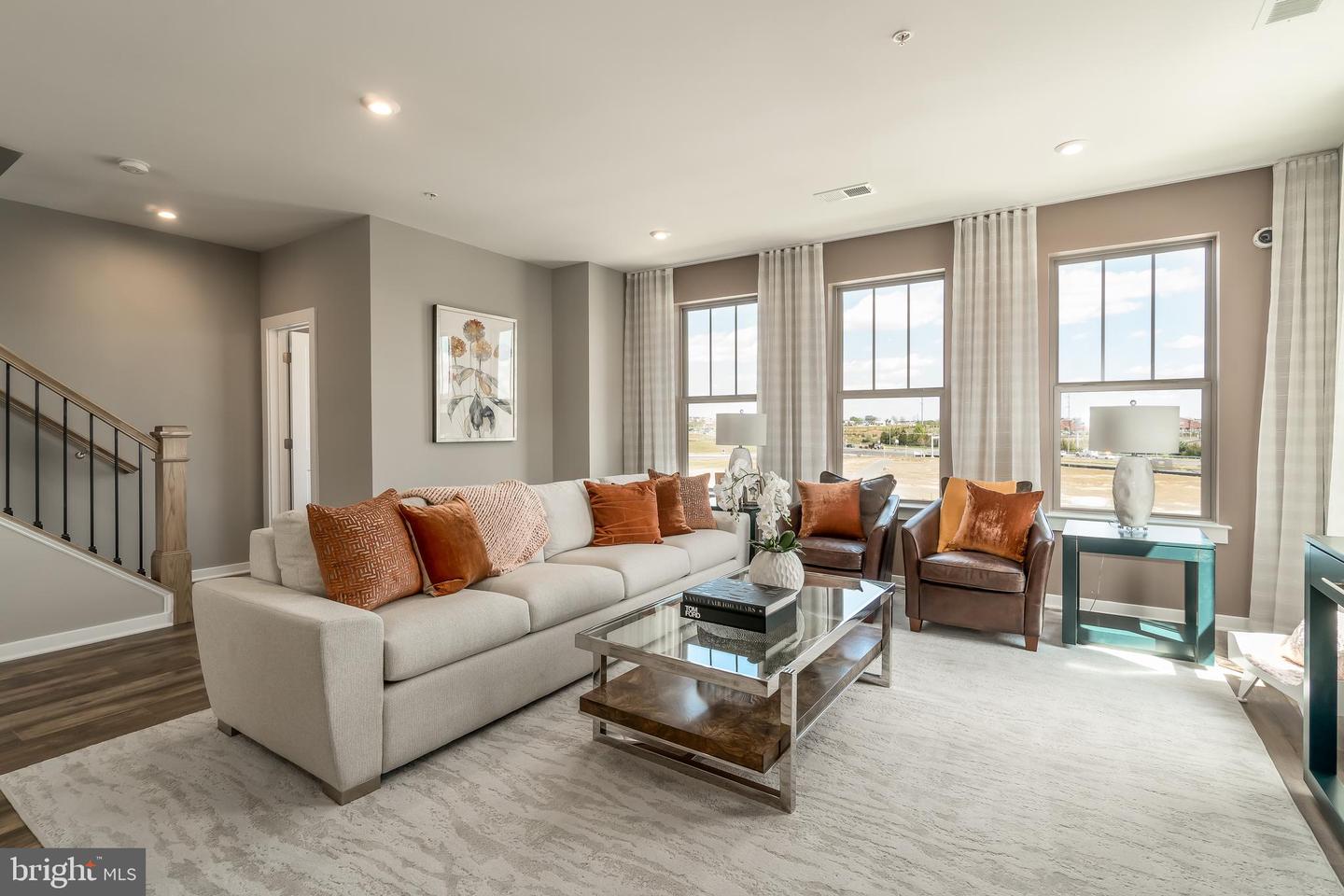 1049 INFERNO TER SE, LEESBURG, Virginia 20175, 3 Bedrooms Bedrooms, ,2 BathroomsBathrooms,Residential,For sale,1049 INFERNO TER SE,VALO2114474 MLS # VALO2114474