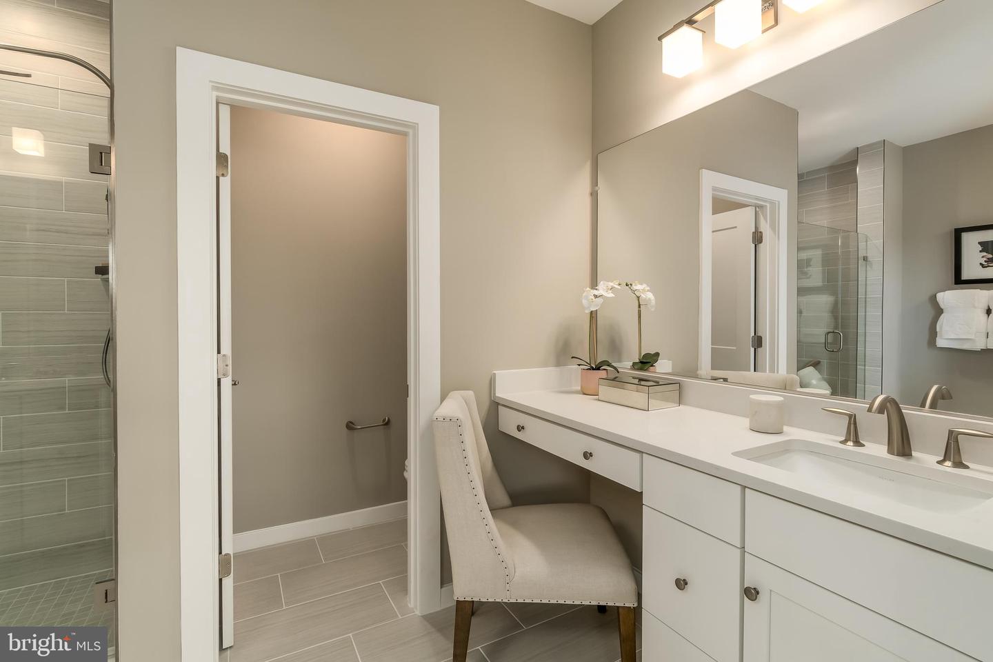 1049 INFERNO TER SE, LEESBURG, Virginia 20175, 3 Bedrooms Bedrooms, ,2 BathroomsBathrooms,Residential,For sale,1049 INFERNO TER SE,VALO2114474 MLS # VALO2114474