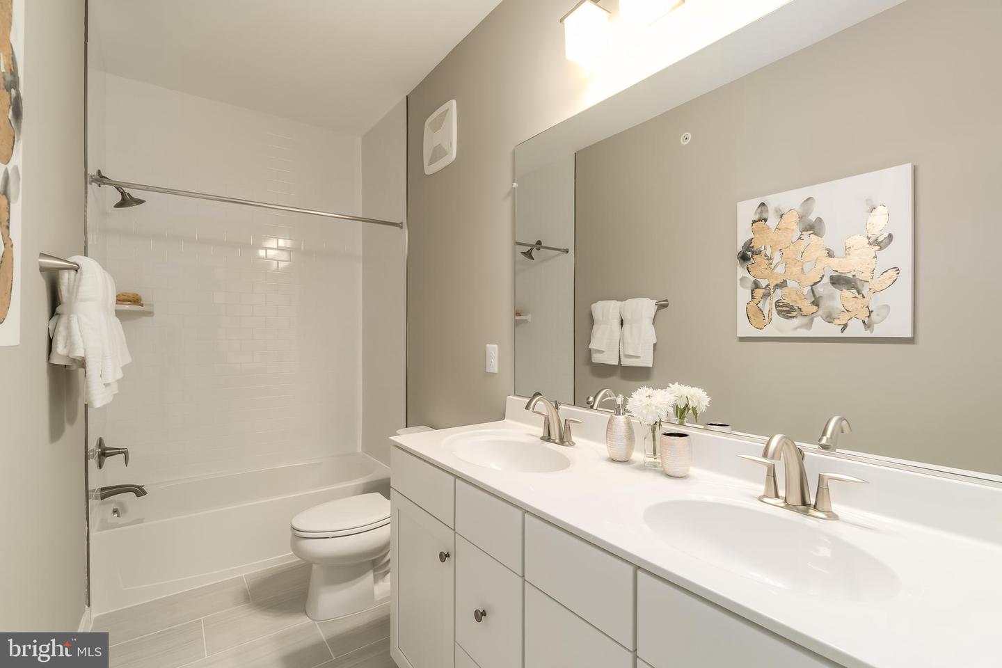 1053 INFERNO TER SE, LEESBURG, Virginia 20175, 3 Bedrooms Bedrooms, ,2 BathroomsBathrooms,Residential,For sale,1053 INFERNO TER SE,VALO2114482 MLS # VALO2114482