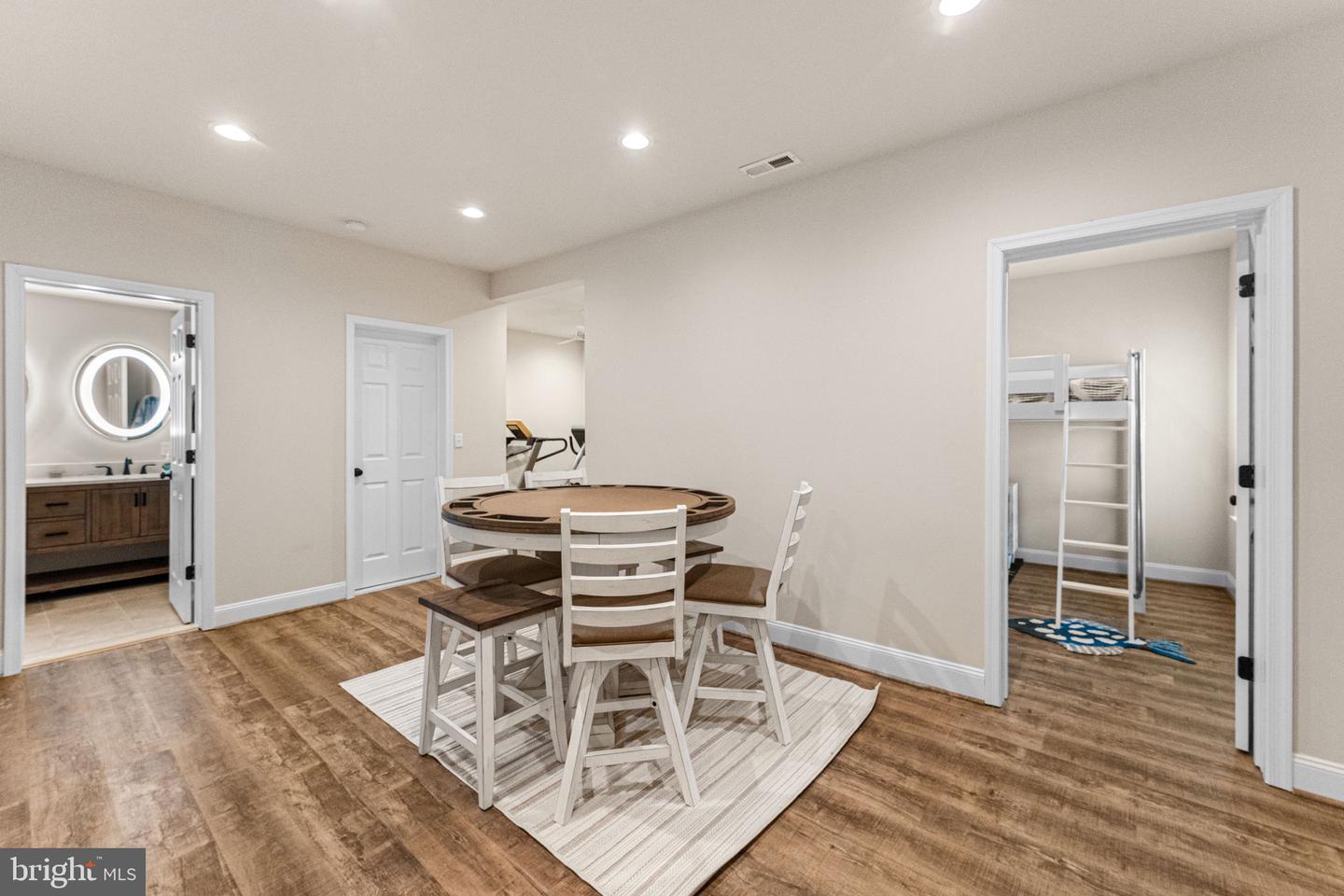 595 LOVERS LN, LANCASTER, Virginia 22503, 5 Bedrooms Bedrooms, ,4 BathroomsBathrooms,Residential,For sale,595 LOVERS LN,VALV2000952 MLS # VALV2000952