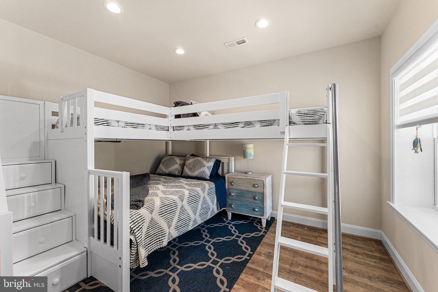 595 LOVERS LN, LANCASTER, Virginia 22503, 5 Bedrooms Bedrooms, ,4 BathroomsBathrooms,Residential,For sale,595 LOVERS LN,VALV2000952 MLS # VALV2000952