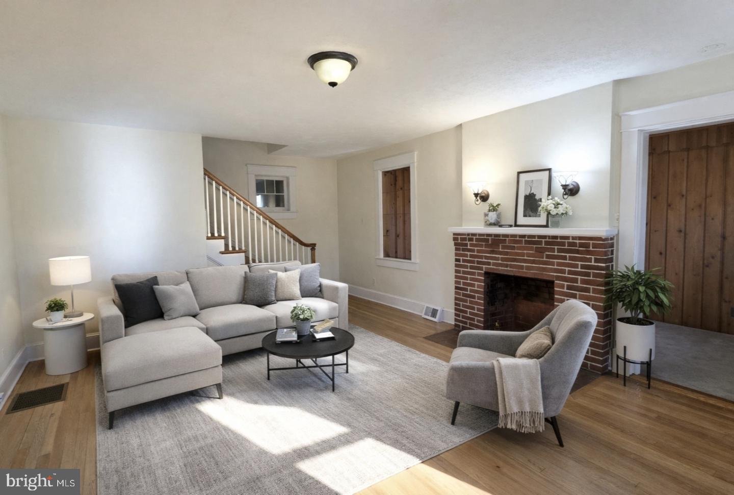 712 FREDERICK AVE, WINCHESTER, Virginia 22601, 3 Bedrooms Bedrooms, ,2 BathroomsBathrooms,Residential,For sale,712 FREDERICK AVE,VAWI2009832 MLS # VAWI2009832