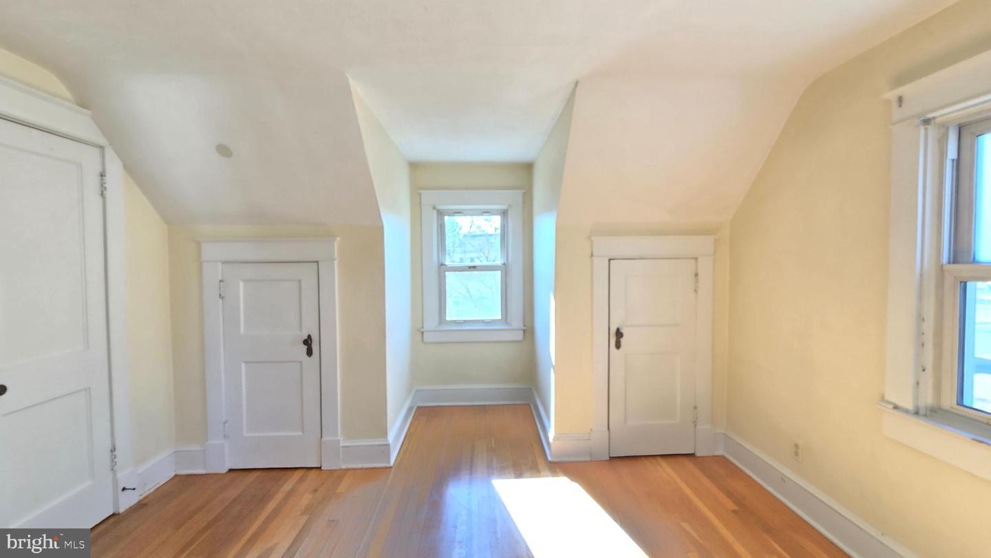 712 FREDERICK AVE, WINCHESTER, Virginia 22601, 3 Bedrooms Bedrooms, ,2 BathroomsBathrooms,Residential,For sale,712 FREDERICK AVE,VAWI2009832 MLS # VAWI2009832