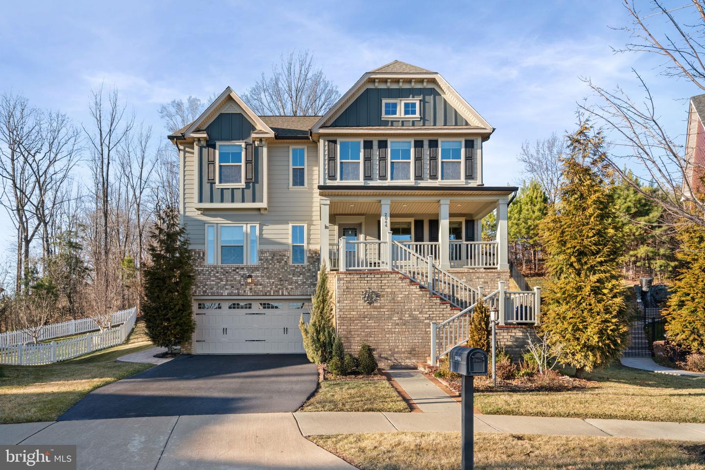 2044 SCARLET PINE RD, DUMFRIES, Virginia 22026, 4 Bedrooms Bedrooms, 18 Rooms Rooms,3 BathroomsBathrooms,Residential,For sale,2044 SCARLET PINE RD,VAPW2111076 MLS # VAPW2111076