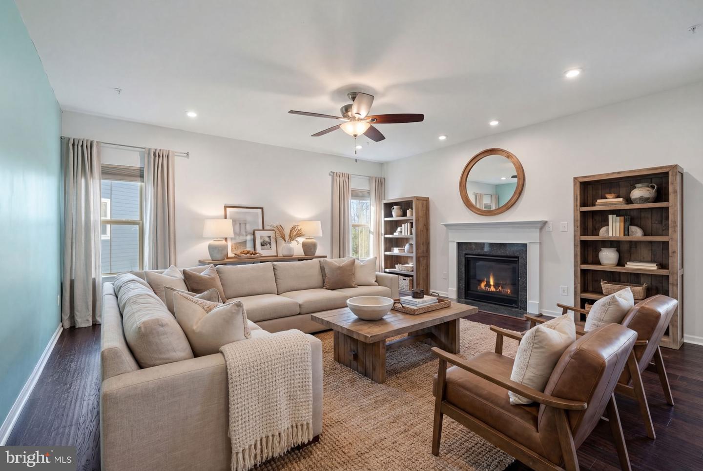 2044 SCARLET PINE RD, DUMFRIES, Virginia 22026, 4 Bedrooms Bedrooms, 18 Rooms Rooms,3 BathroomsBathrooms,Residential,For sale,2044 SCARLET PINE RD,VAPW2111076 MLS # VAPW2111076