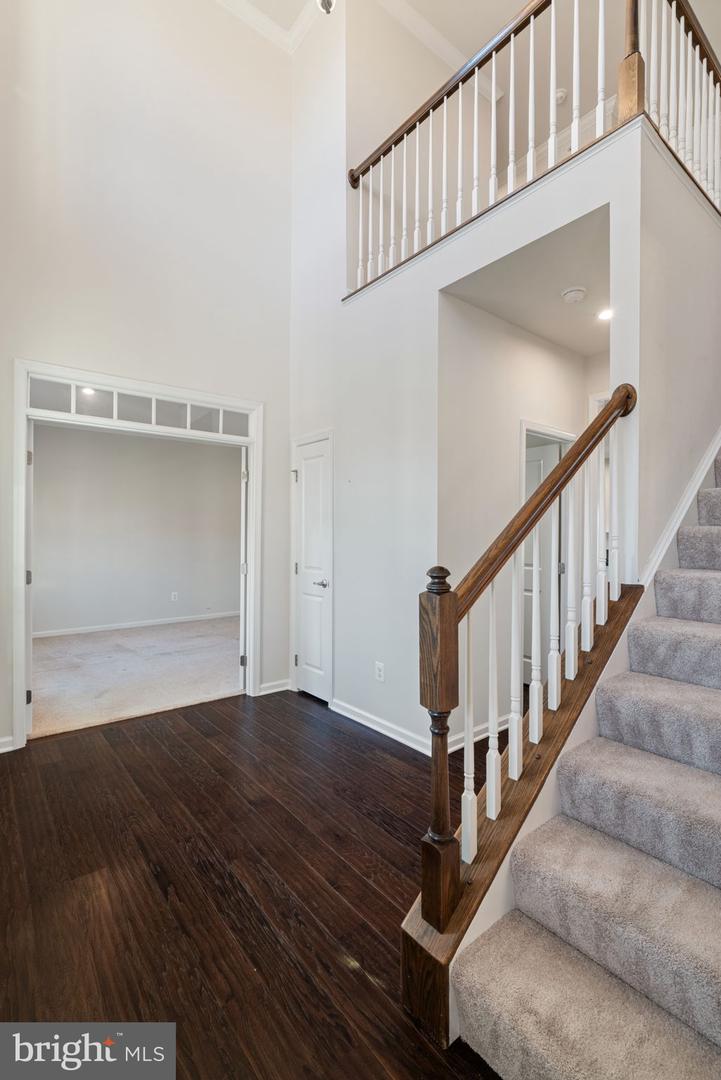 2044 SCARLET PINE RD, DUMFRIES, Virginia 22026, 4 Bedrooms Bedrooms, 18 Rooms Rooms,3 BathroomsBathrooms,Residential,For sale,2044 SCARLET PINE RD,VAPW2111076 MLS # VAPW2111076