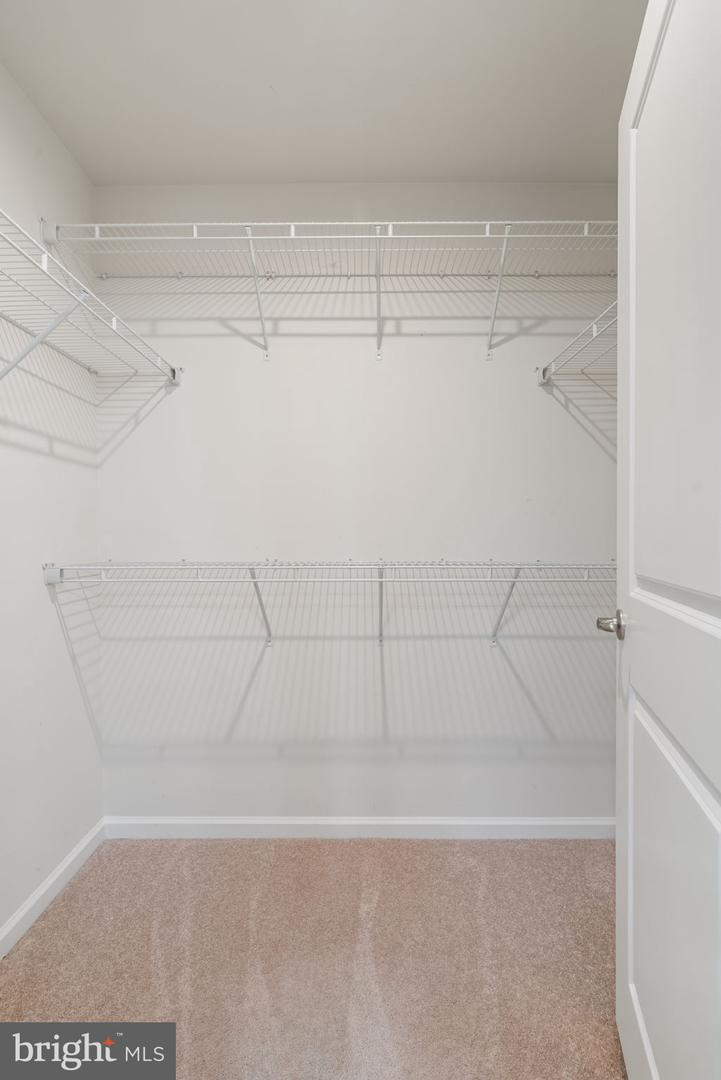 2044 SCARLET PINE RD, DUMFRIES, Virginia 22026, 4 Bedrooms Bedrooms, 18 Rooms Rooms,3 BathroomsBathrooms,Residential,For sale,2044 SCARLET PINE RD,VAPW2111076 MLS # VAPW2111076