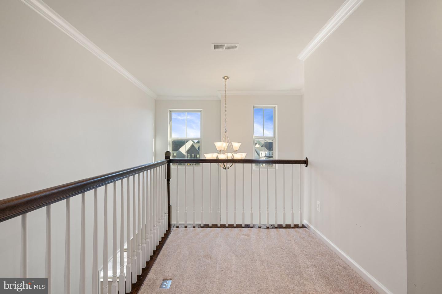 2044 SCARLET PINE RD, DUMFRIES, Virginia 22026, 4 Bedrooms Bedrooms, 18 Rooms Rooms,3 BathroomsBathrooms,Residential,For sale,2044 SCARLET PINE RD,VAPW2111076 MLS # VAPW2111076