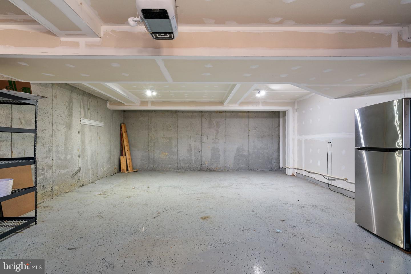 2044 SCARLET PINE RD, DUMFRIES, Virginia 22026, 4 Bedrooms Bedrooms, 18 Rooms Rooms,3 BathroomsBathrooms,Residential,For sale,2044 SCARLET PINE RD,VAPW2111076 MLS # VAPW2111076