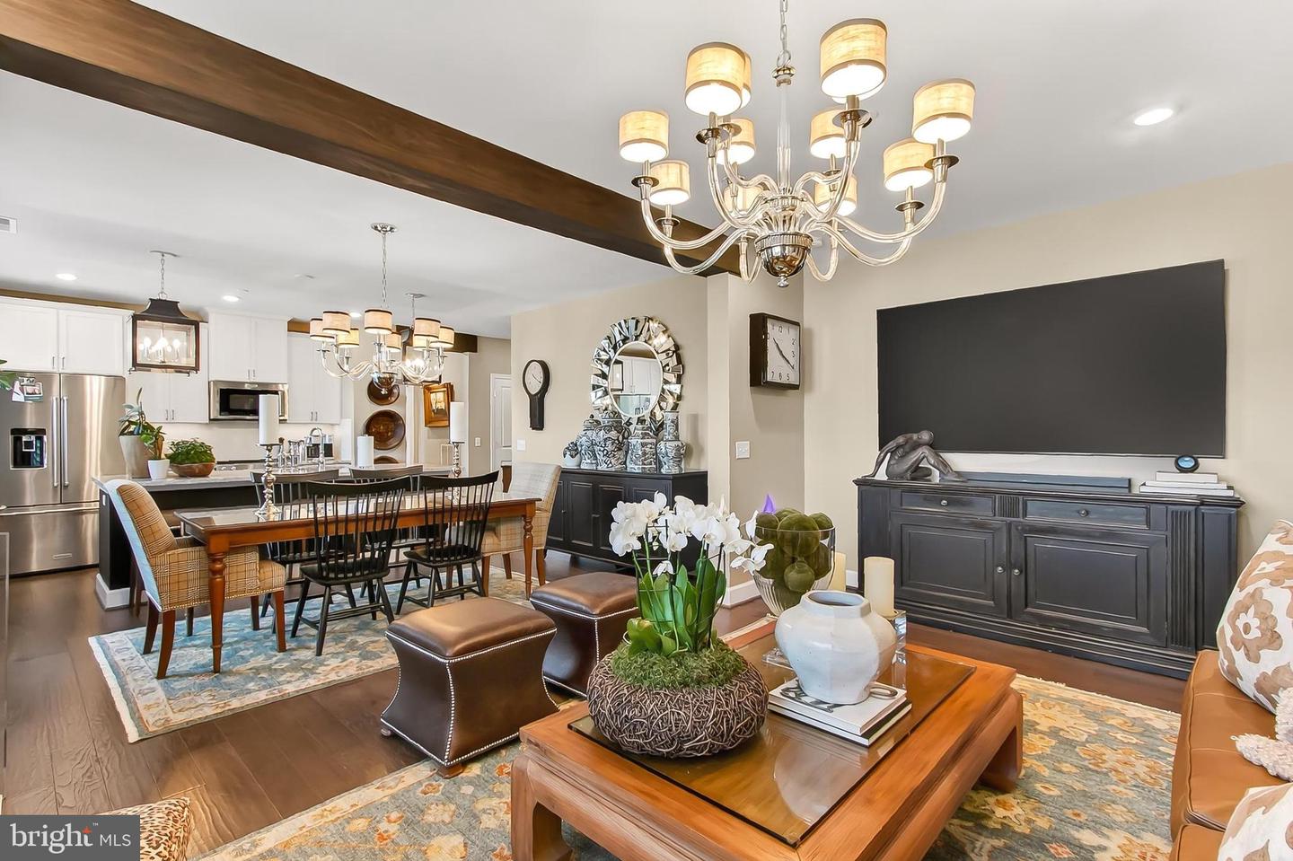 2960 VADEN DR #2-103, FAIRFAX, Virginia 22031, 1 Bedroom Bedrooms, ,2 BathroomsBathrooms,Residential,For sale,2960 VADEN DR #2-103,VAFX2287166 MLS # VAFX2287166