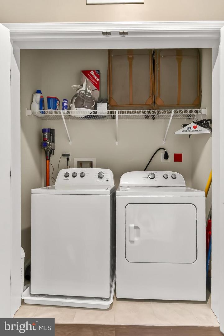 2960 VADEN DR #2-103, FAIRFAX, Virginia 22031, 1 Bedroom Bedrooms, ,2 BathroomsBathrooms,Residential,For sale,2960 VADEN DR #2-103,VAFX2287166 MLS # VAFX2287166