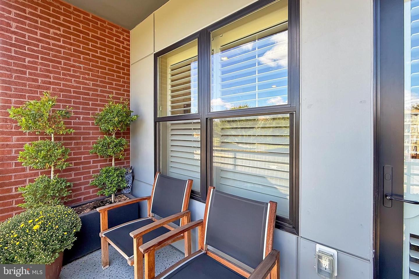 2960 VADEN DR #2-103, FAIRFAX, Virginia 22031, 1 Bedroom Bedrooms, ,2 BathroomsBathrooms,Residential,For sale,2960 VADEN DR #2-103,VAFX2287166 MLS # VAFX2287166