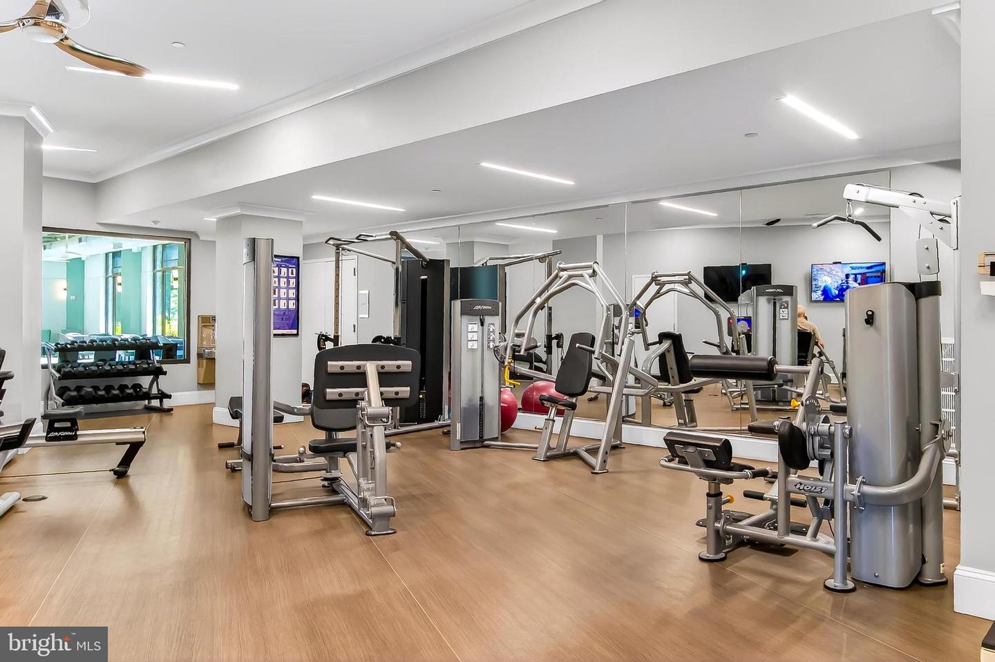 2960 VADEN DR #2-103, FAIRFAX, Virginia 22031, 1 Bedroom Bedrooms, ,2 BathroomsBathrooms,Residential,For sale,2960 VADEN DR #2-103,VAFX2287166 MLS # VAFX2287166