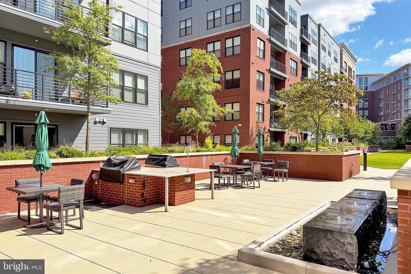 2960 VADEN DR #2-103, FAIRFAX, Virginia 22031, 1 Bedroom Bedrooms, ,2 BathroomsBathrooms,Residential,For sale,2960 VADEN DR #2-103,VAFX2287166 MLS # VAFX2287166