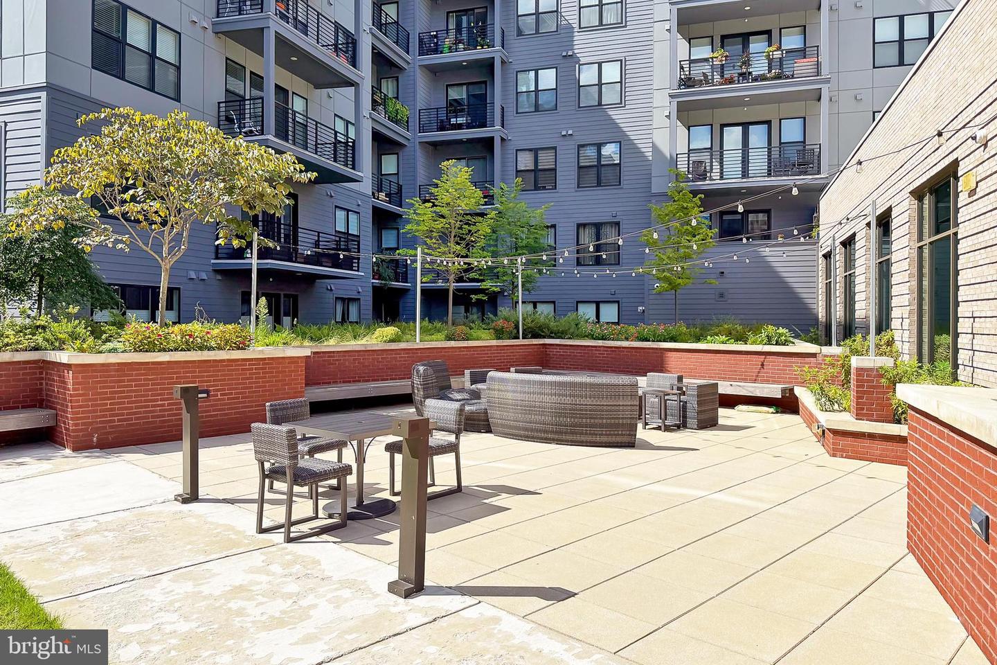2960 VADEN DR #2-103, FAIRFAX, Virginia 22031, 1 Bedroom Bedrooms, ,2 BathroomsBathrooms,Residential,For sale,2960 VADEN DR #2-103,VAFX2287166 MLS # VAFX2287166