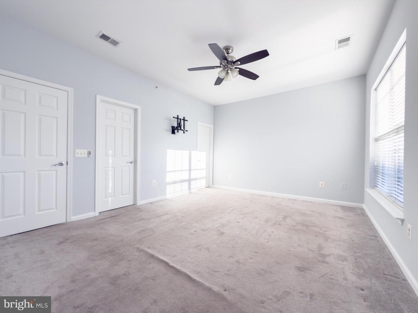 1832 CEDAR COVE WAY #2-4B, WOODBRIDGE, Virginia 22191, 3 Bedrooms Bedrooms, ,2 BathroomsBathrooms,Residential,For sale,1832 CEDAR COVE WAY #2-4B,VAPW2111078 MLS # VAPW2111078